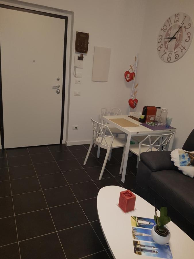 Apartament Bellissima Casa Di Svetlana Mediolan Zewnętrze zdjęcie